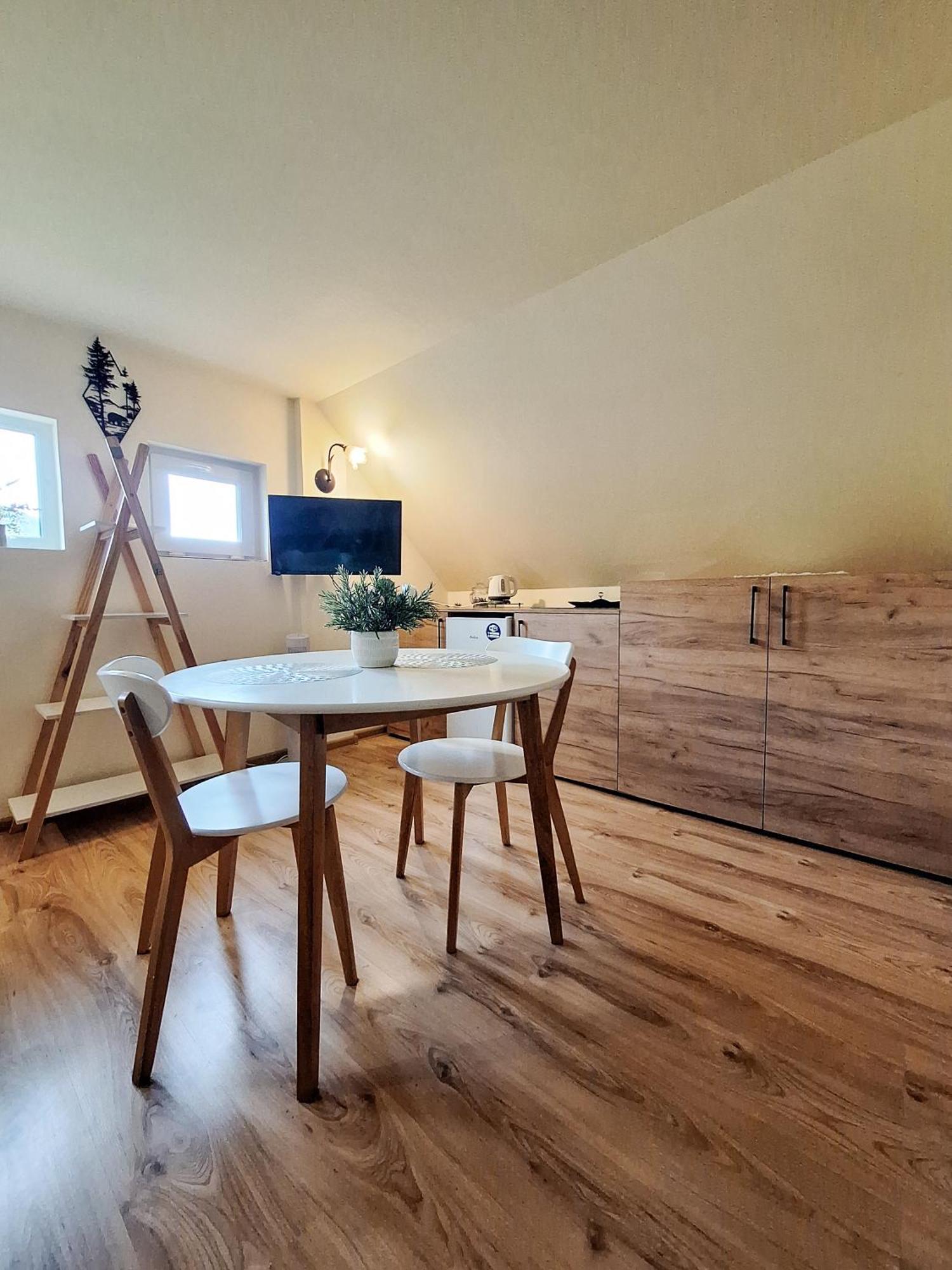 Homestay Fregata - Goscinne W Solinie 661-459-339 Solina (Podkarpackie)